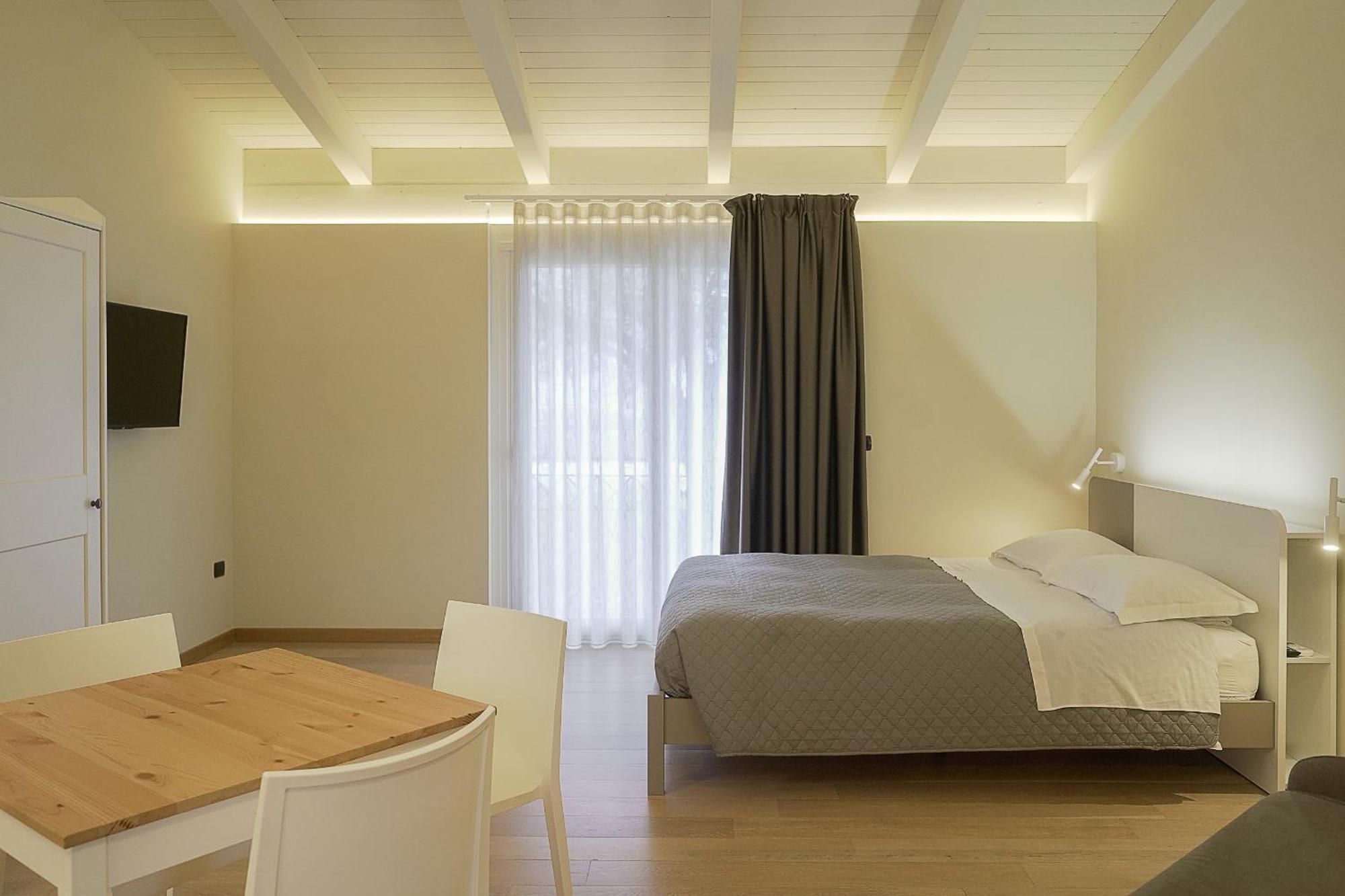 Terra Di Vento Bed & Breakfast Montecorvino Pugliano Ngoại thất bức ảnh